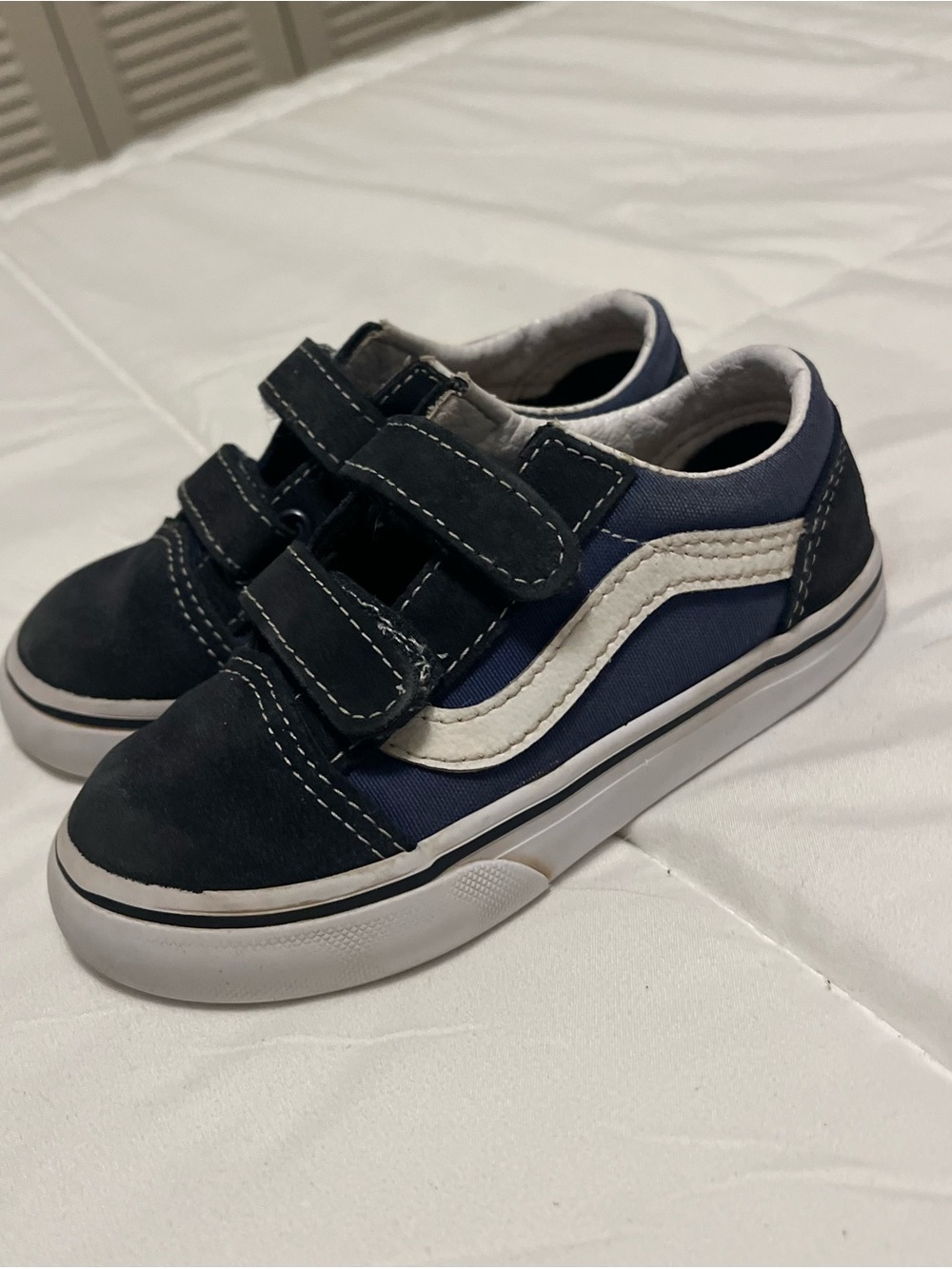Vans Toddler Navy and White Velcro Skate Sneakers